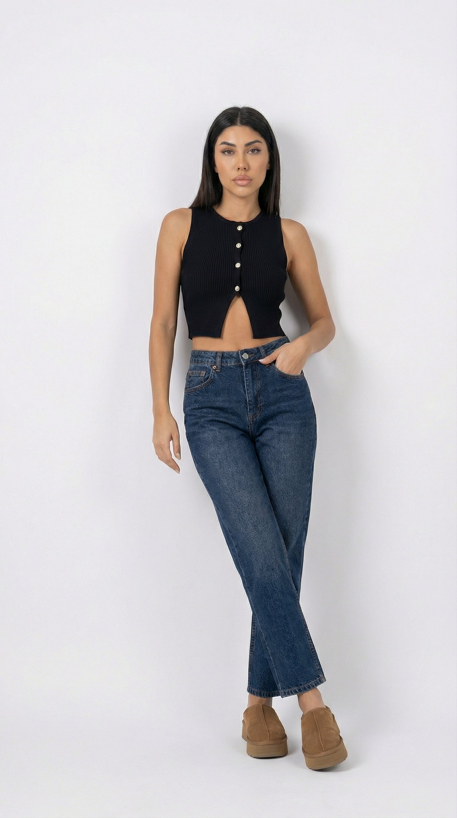 Mom-fit дънки с висока талия - тъмно сини